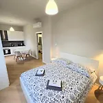 Apartamento Monza Apartments *
