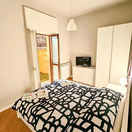 Monza Apartments